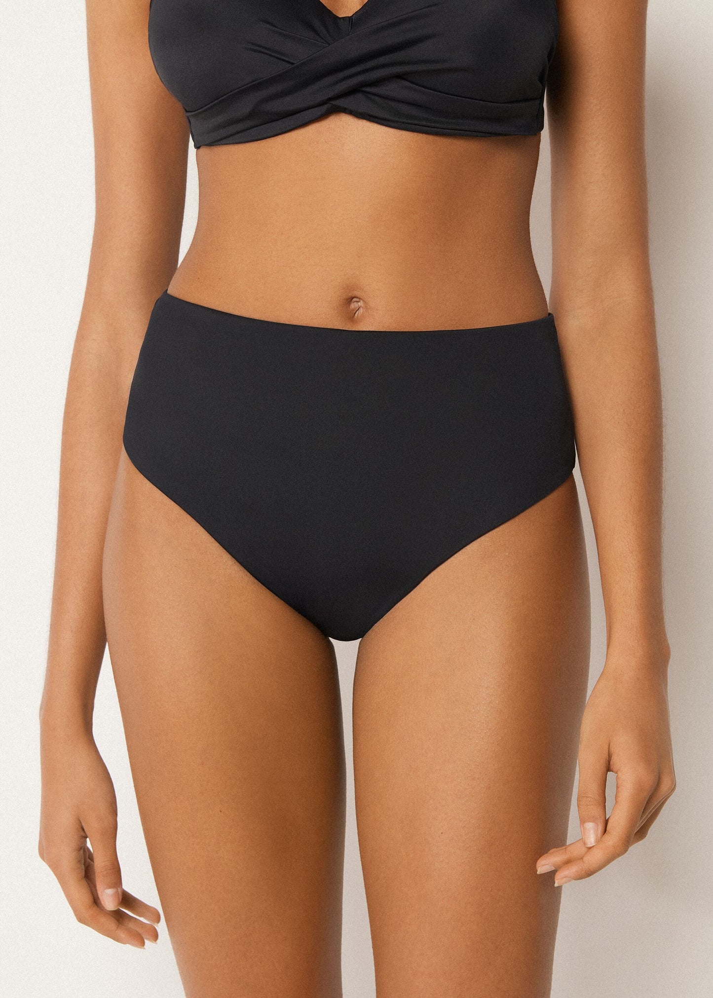 High-Waisted Bikini Bottoms Premium Sculpt