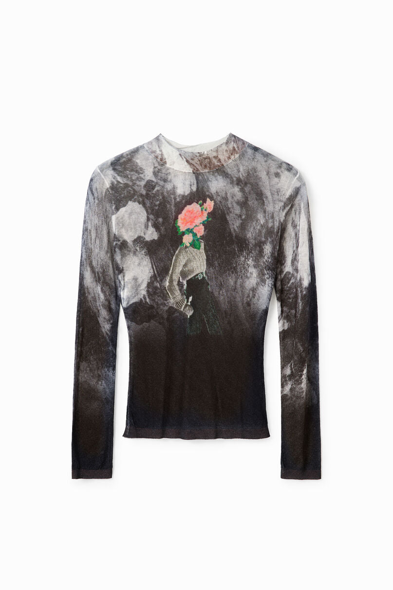 Fine out-of-focus pullover