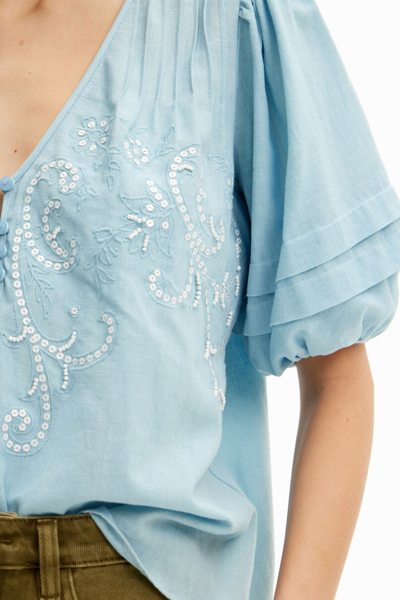 Embroidered boho blouse