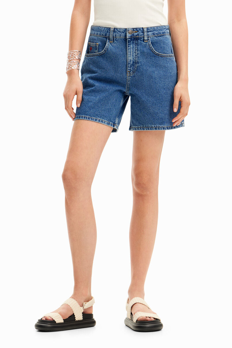 Plain denim shorts