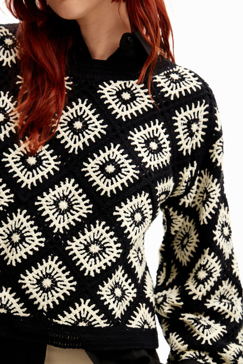 Crochet jumper with geometric patterns