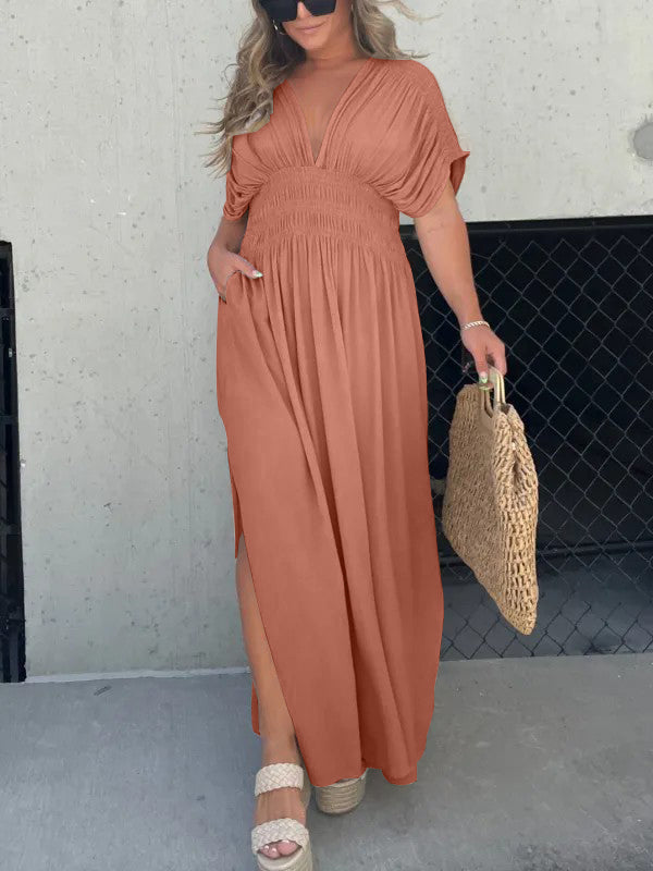 Kleid mit V-Ausschnitt, Schlitz und geraffter Taille (2 kaufen, kostenloser Versand)