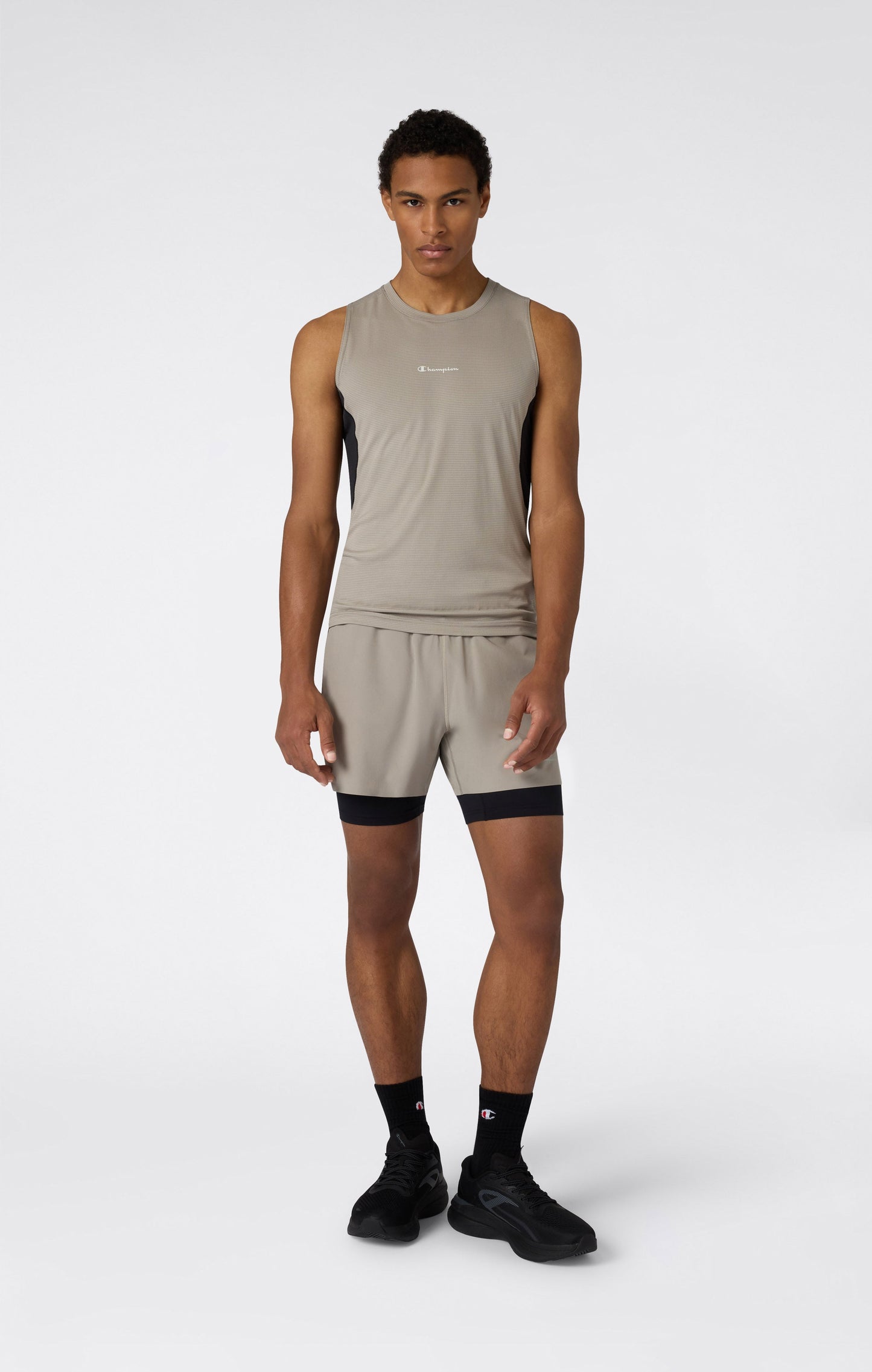 Leichte 2-in-1-Herrenshorts mit Schnelltrocknungsfunktion