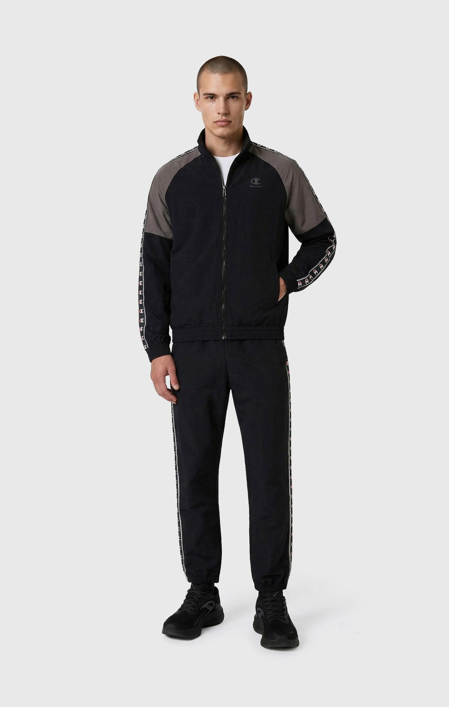 Herren-Jogginghose mit elastischen Bündchen und Logo-Band