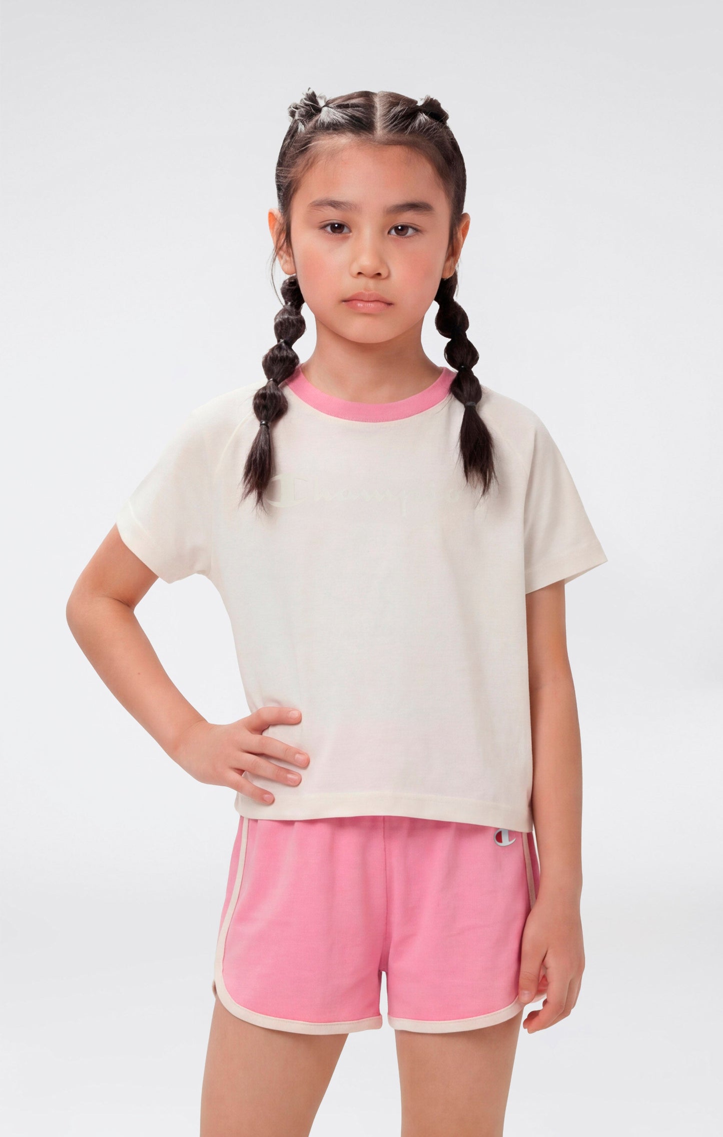 Mädchen T-Shirt und Shorts Set Icons